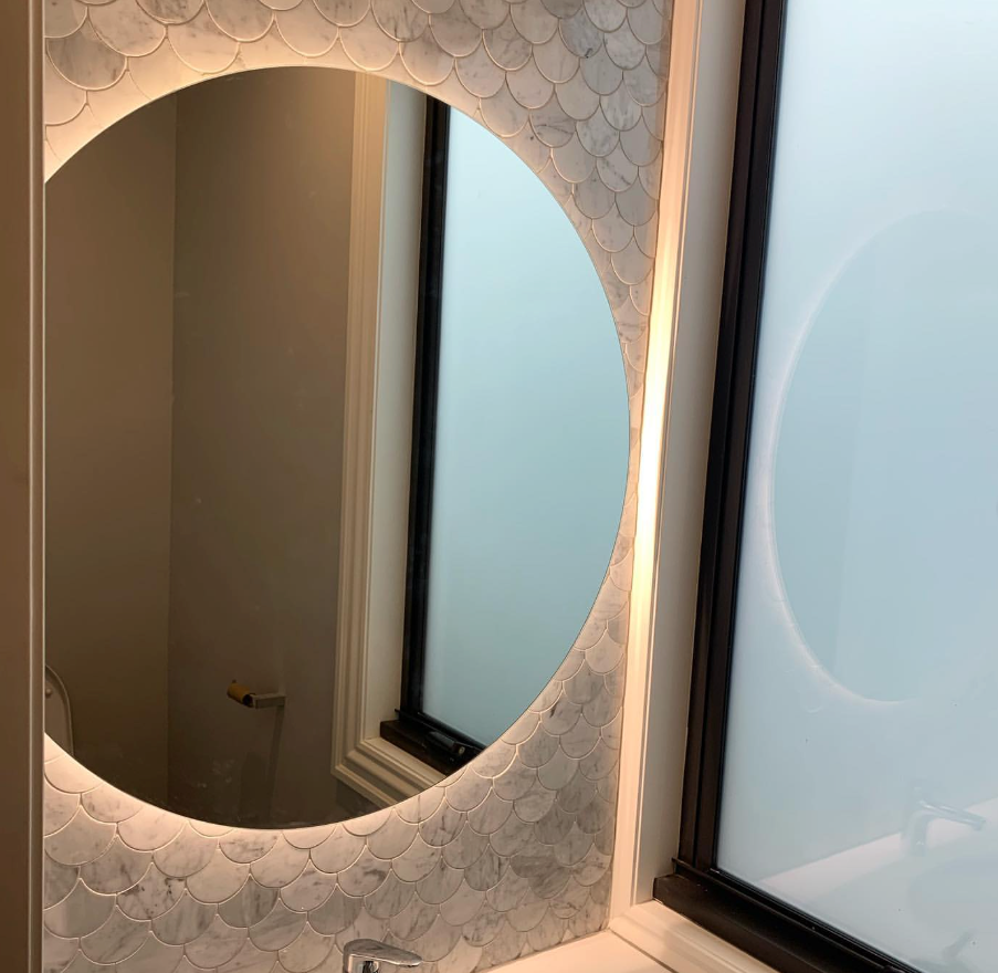 Bathroom mirror lighting Officer