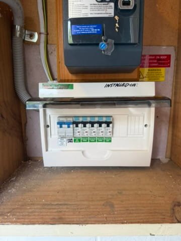 Completed switchboard upgrade with labelled circuits, south east Melbourne. Pro Fit Electrics REC 32277.